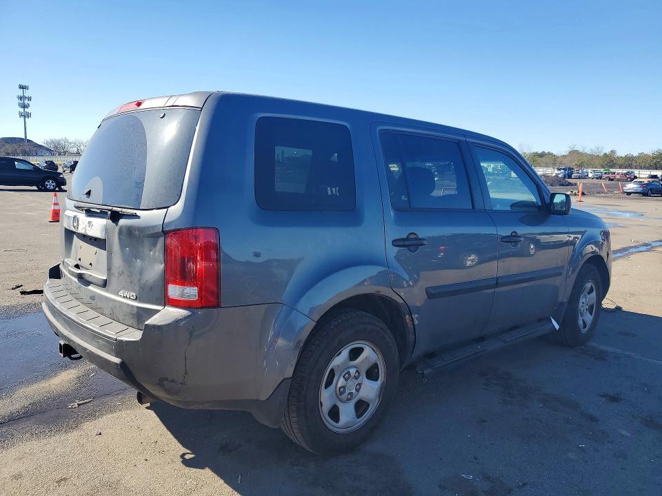 77656985 :رقم المزاد ، 5FNYF4H23BB036400 vin ، 2011 Honda Pilot مزاد بيع