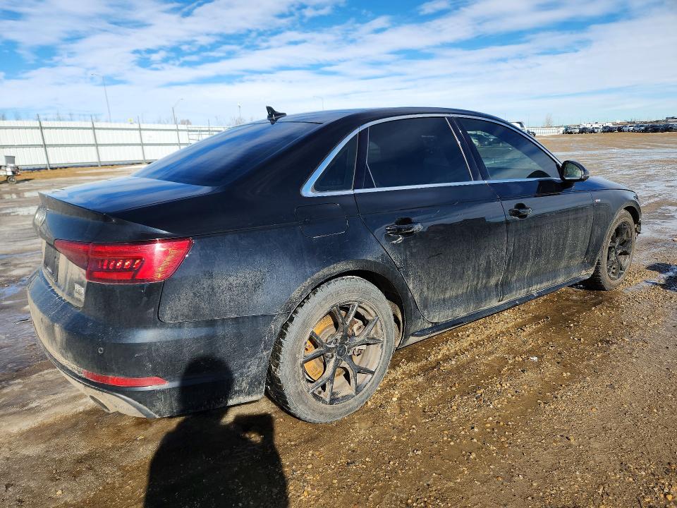 Продажа на аукционе авто 2017 Audi A4, vin: WAUFNAF4XHN010025, номер лота: 41835316