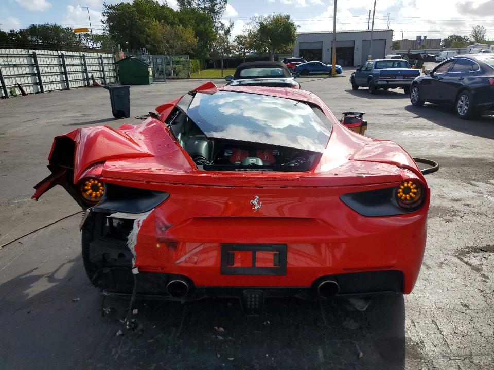 54877666 :رقم المزاد ، ZFF79ALA5G0217425 vin ، 2016 Ferrari 488 Gtb مزاد بيع