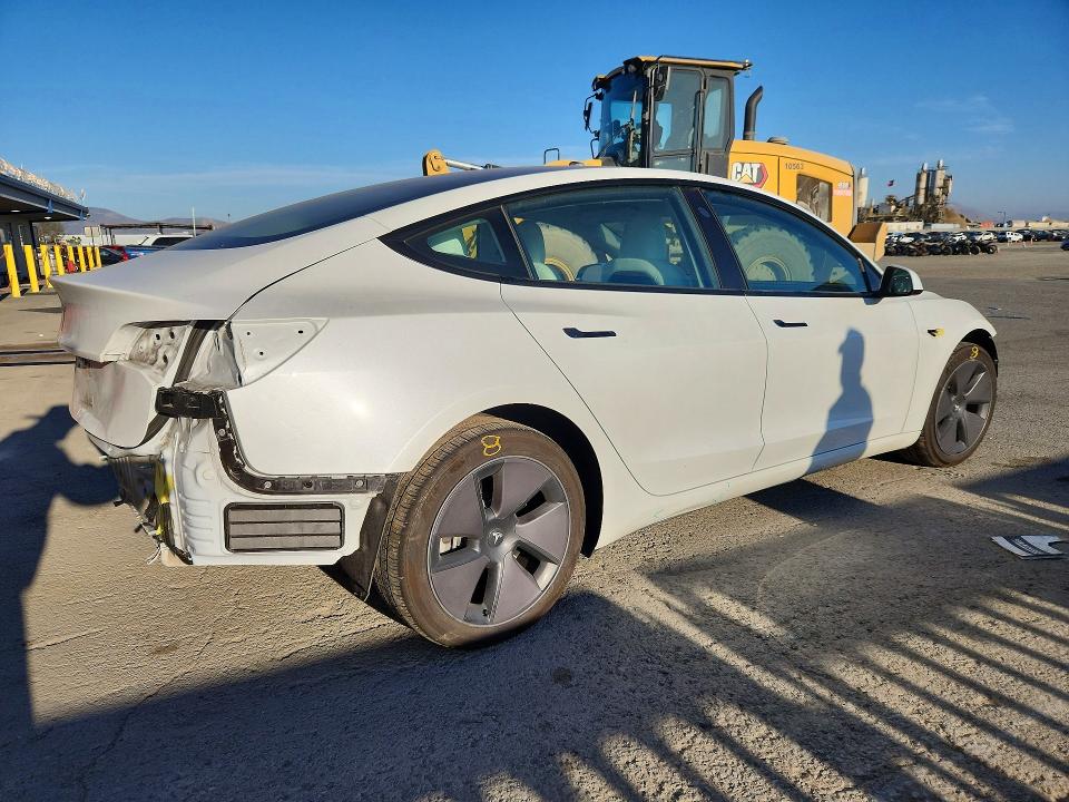 2023 Tesla Model 3 მანქანა იყიდება აუქციონზე, vin: 5YJ3E1EA1PF608272, აუქციონის ნომერი: 47090306