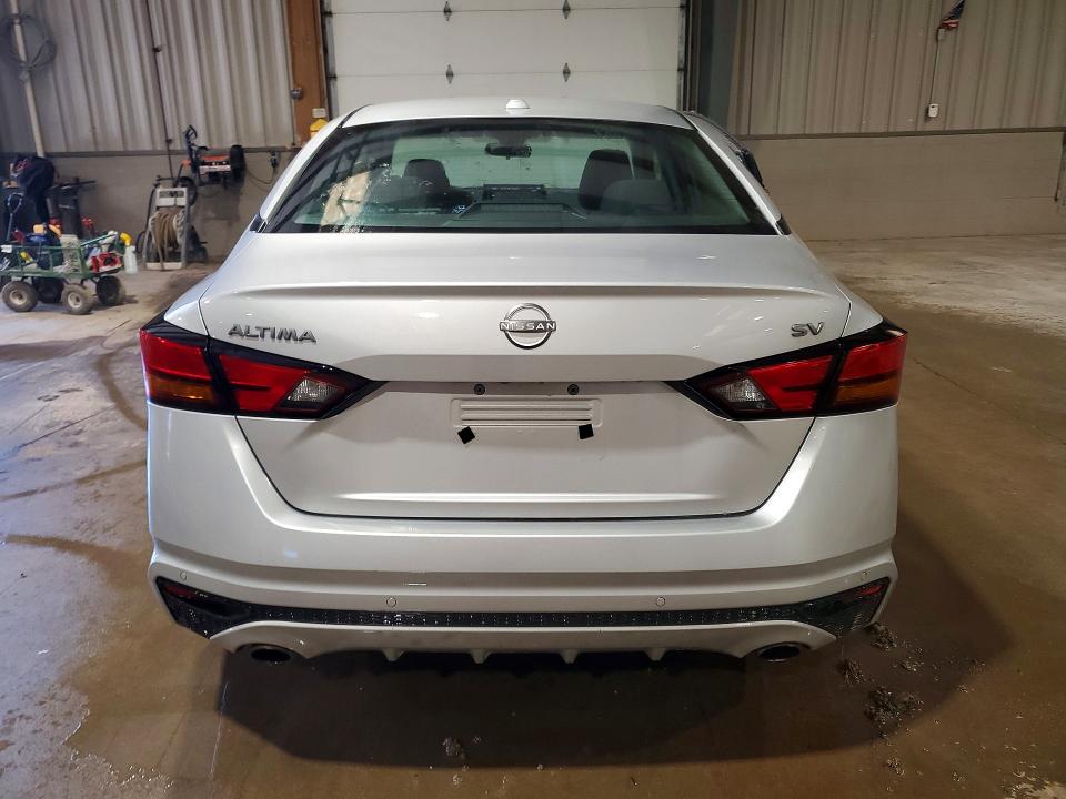 Продажа на аукционе авто 2023 Nissan Altima, vin: 1N4BL4DV2PN323997, номер лота: 79404225
