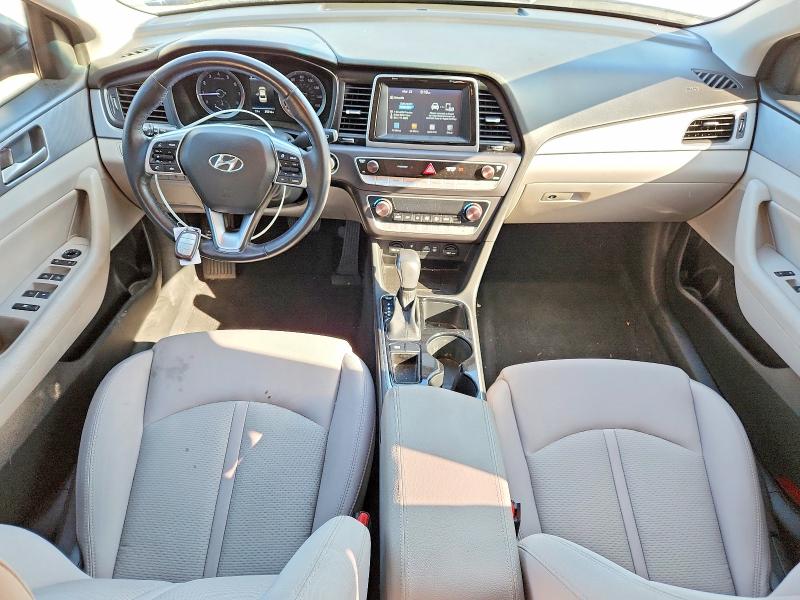 Продажа на аукционе авто 2019 Hyundai Sonata, vin: 5NPE34AF2KH790902, номер лота: 45778696