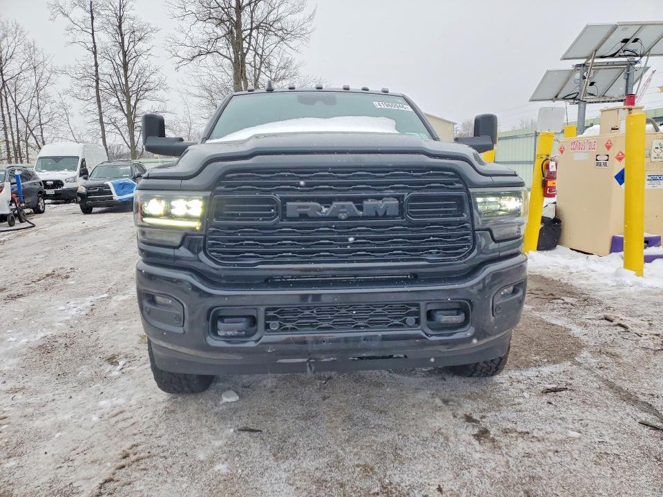 41960946 :رقم المزاد ، 3C63RRRL5LG262107 vin ، 2020 Ram 3500 مزاد بيع