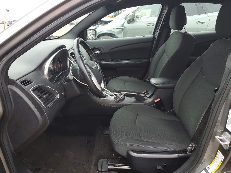 46767896 :رقم المزاد ، 1C3BC1FG9BN613061 vin ، 2011 Chrysler 200 مزاد بيع