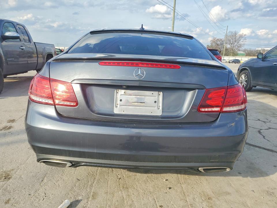 Продажа на аукционе авто 2015 Mercedes-benz E, vin: WDDKJ6FB2FF305352, номер лота: 41618366