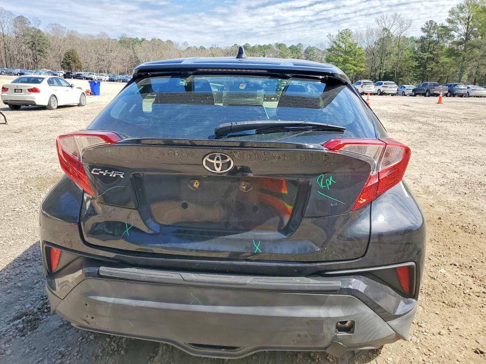 41698076 :رقم المزاد ، NMTKHMBX7MR128384 vin ، 2021 Toyota C-hr مزاد بيع