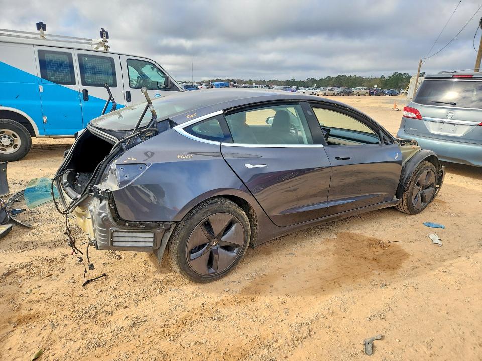 79786075 :رقم المزاد ، 5YJ3E1EA6KF313550 vin ، 2019 Tesla Model 3 مزاد بيع