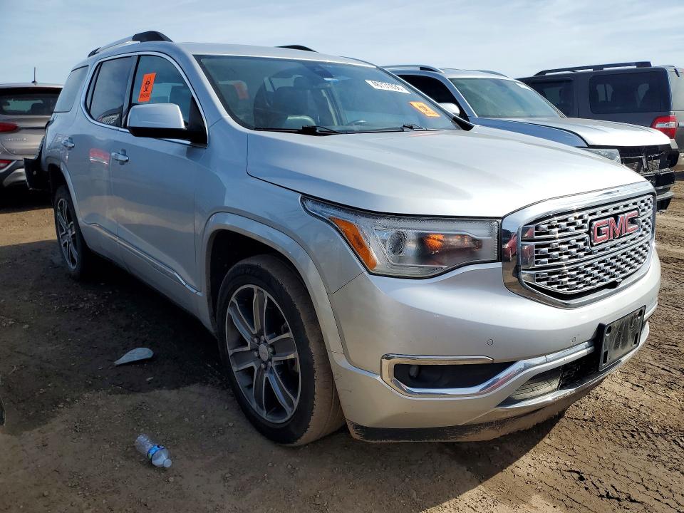 46731036 :رقم المزاد ، 1GKKNXLS5JZ109670 vin ، 2018 Gmc Acadia مزاد بيع