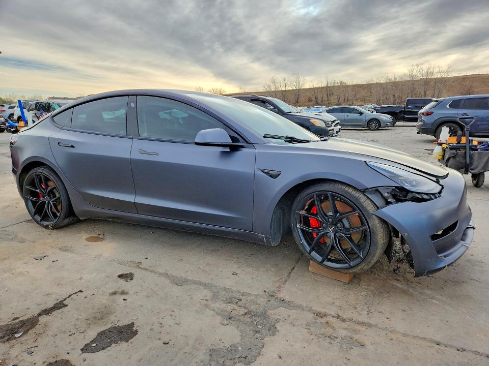 Продажа на аукционе авто 2021 Tesla Model 3, vin: 5YJ3E1EC4MF990956, номер лота: 45529106