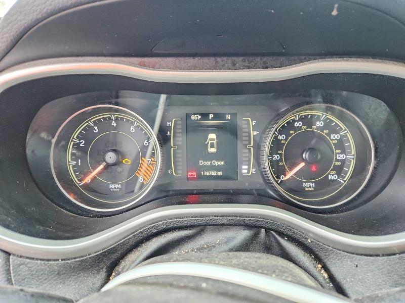 45635416 :رقم المزاد ، 1C4PJLCSXEW115574 vin ، 2014 Jeep Cherokee مزاد بيع