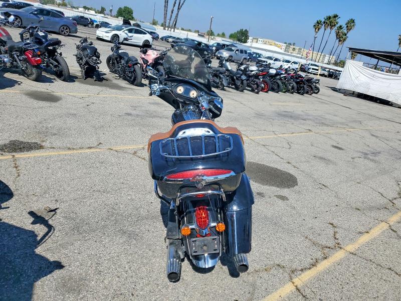 46667836 :رقم المزاد ، 56KTRAAA8F3325223 vin ، 2015 Indian Roadmaster مزاد بيع