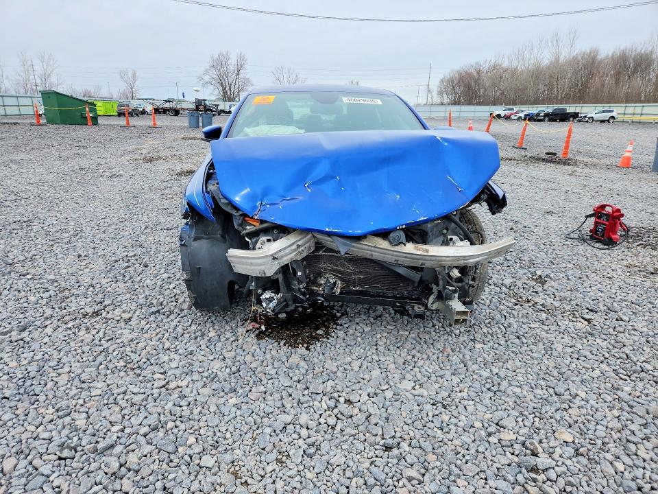 46029036 :رقم المزاد ، 1C3CCCBB7FN558206 vin ، 2015 Chrysler 200 مزاد بيع