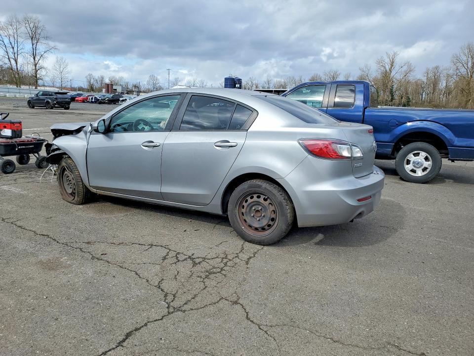 41828316 :رقم المزاد ، JM1BL1TG8D1793353 vin ، 2013 Mazda 3 مزاد بيع
