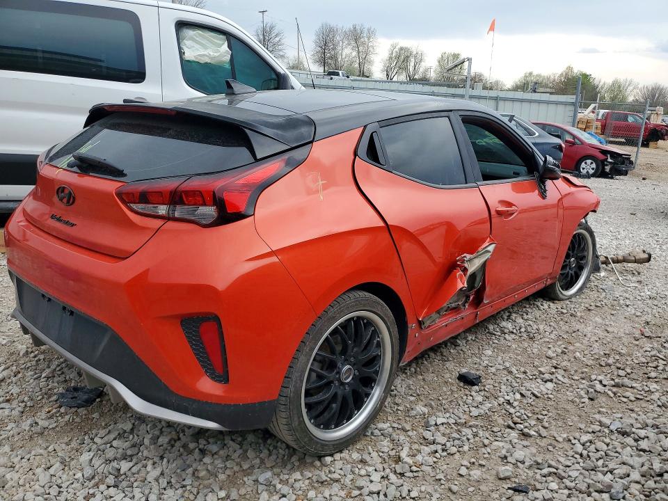 Продажа на аукционе авто 2019 Hyundai Veloster, vin: KMHTH6AB0KU015825, номер лота: 47240966