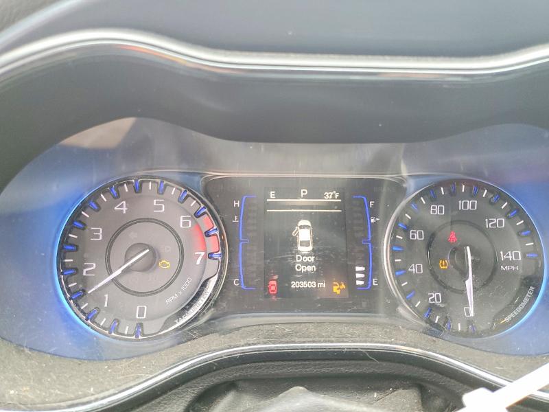 79041145 :رقم المزاد ، 1C3CCCBB5FN666274 vin ، 2015 Chrysler 200 مزاد بيع