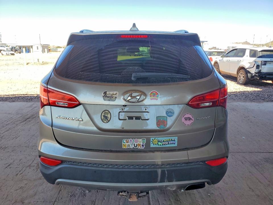 2016 Hyundai Santa Fe Sport მანქანა იყიდება აუქციონზე, vin: 5XYZU3LBXGG372153, აუქციონის ნომერი: 46067416