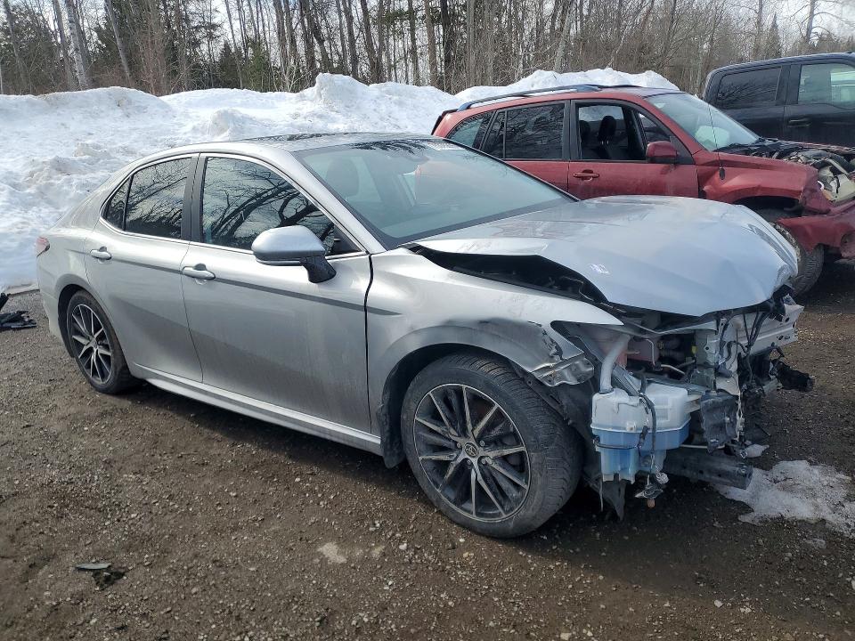 75575875 :رقم المزاد ، 4T1B21HK3PU018909 vin ، 2023 Toyota Camry مزاد بيع