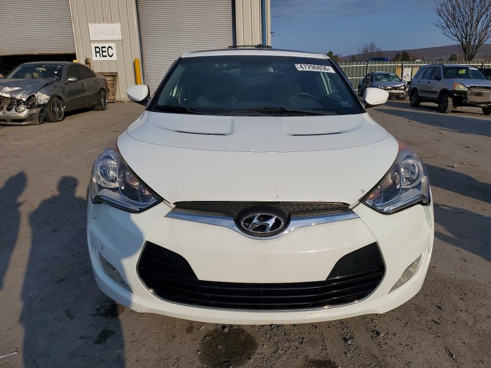 47296856 :رقم المزاد ، KMHTC6AD2DU110938 vin ، 2013 Hyundai Veloster مزاد بيع