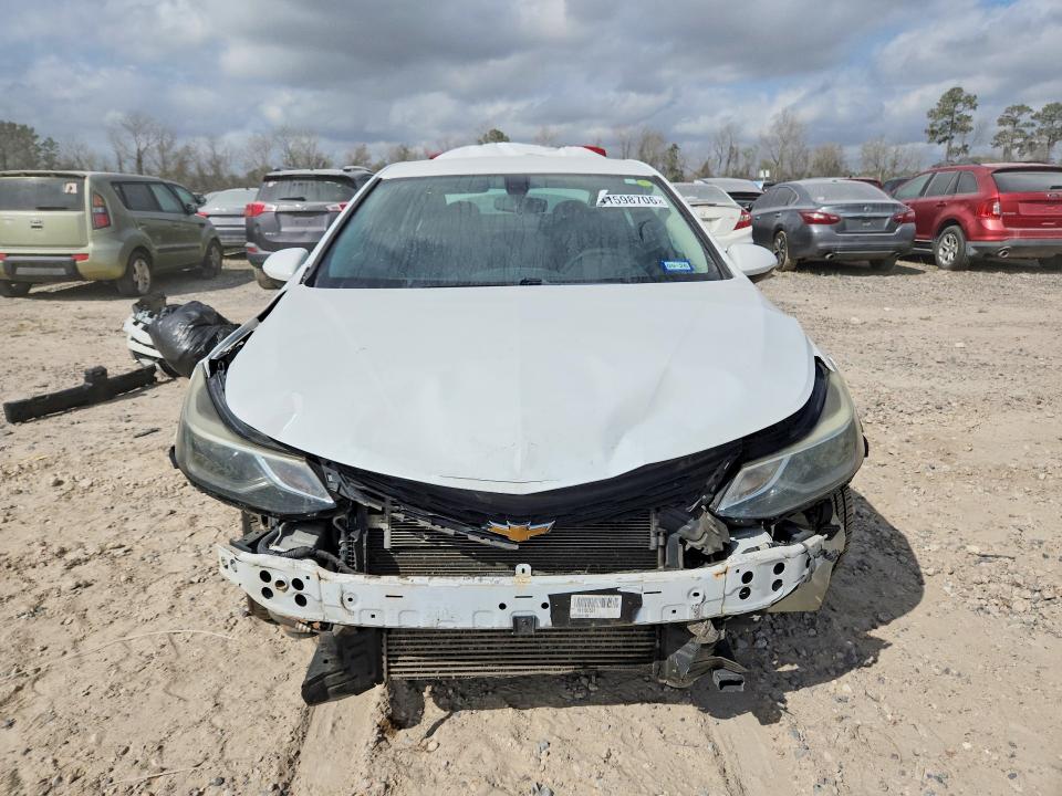Продаж на аукціоні авто 2018 Chevrolet Cruze, vin: 1G1BE5SM0J7101323, номер лоту: 41598706