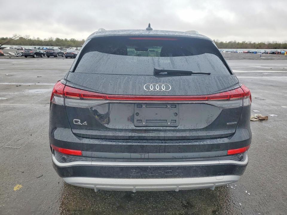 2024 Audi Q4 E-tron მანქანა იყიდება აუქციონზე, vin: WA1KUBFZ2RP053764, აუქციონის ნომერი: 79594525