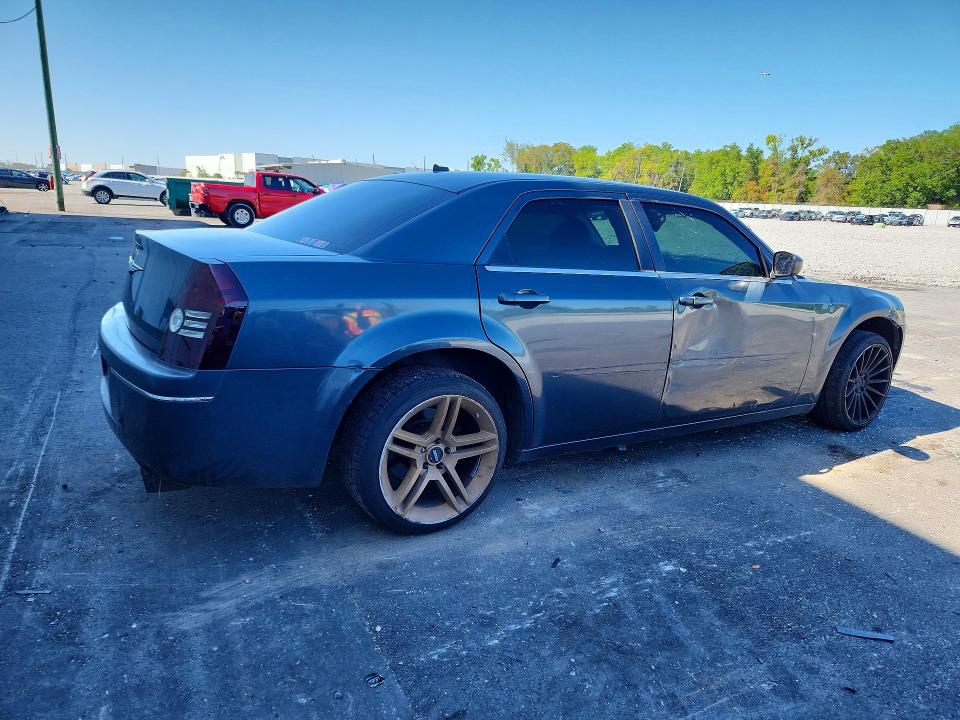47050046 :رقم المزاد ، 2C3LA53G78H218707 vin ، 2008 Chrysler 300 مزاد بيع