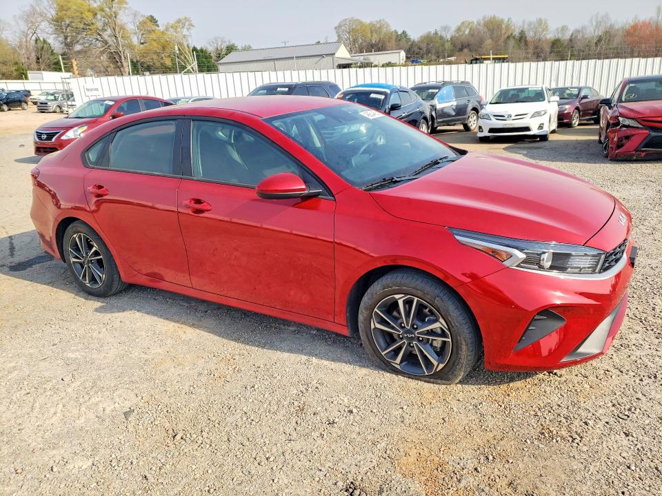 2024 Kia Forte მანქანა იყიდება აუქციონზე, vin: 3KPF24AD8RE753454, აუქციონის ნომერი: 46864456