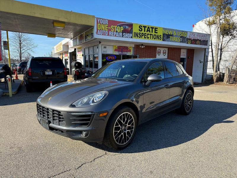 Продажа на аукционе авто 2015 Porsche Macan, vin: WP1AB2A55FLB51927, номер лота: 64830626
