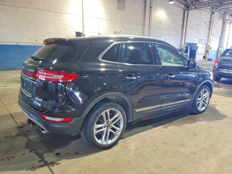 Продажа на аукционе авто 2019 Lincoln Mkc, vin: 5LMCJ3D96KUL03728, номер лота: 47741256
