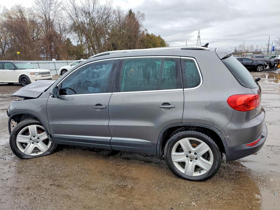 45840376 :رقم المزاد ، WVGJV7AX5GW579211 vin ، 2016 Volkswagen Tiguan مزاد بيع