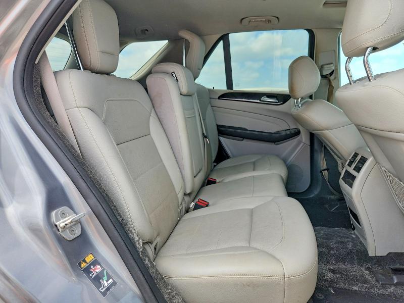 48128136 :رقم المزاد ، 4JGDA5HB0FA605040 vin ، 2015 Mercedes-benz Ml مزاد بيع
