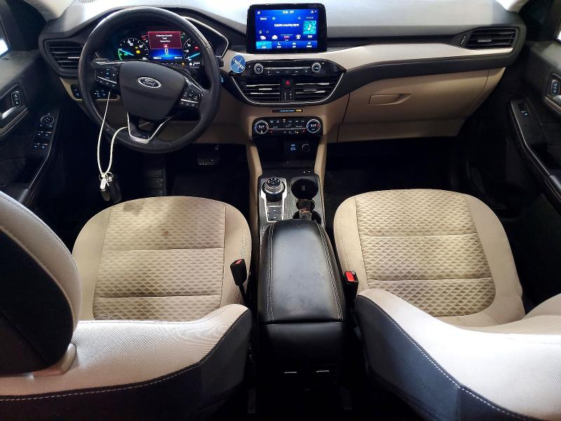 79825245 :رقم المزاد ، 1FMCU9BZ3MUA35983 vin ، 2021 Ford Escape مزاد بيع