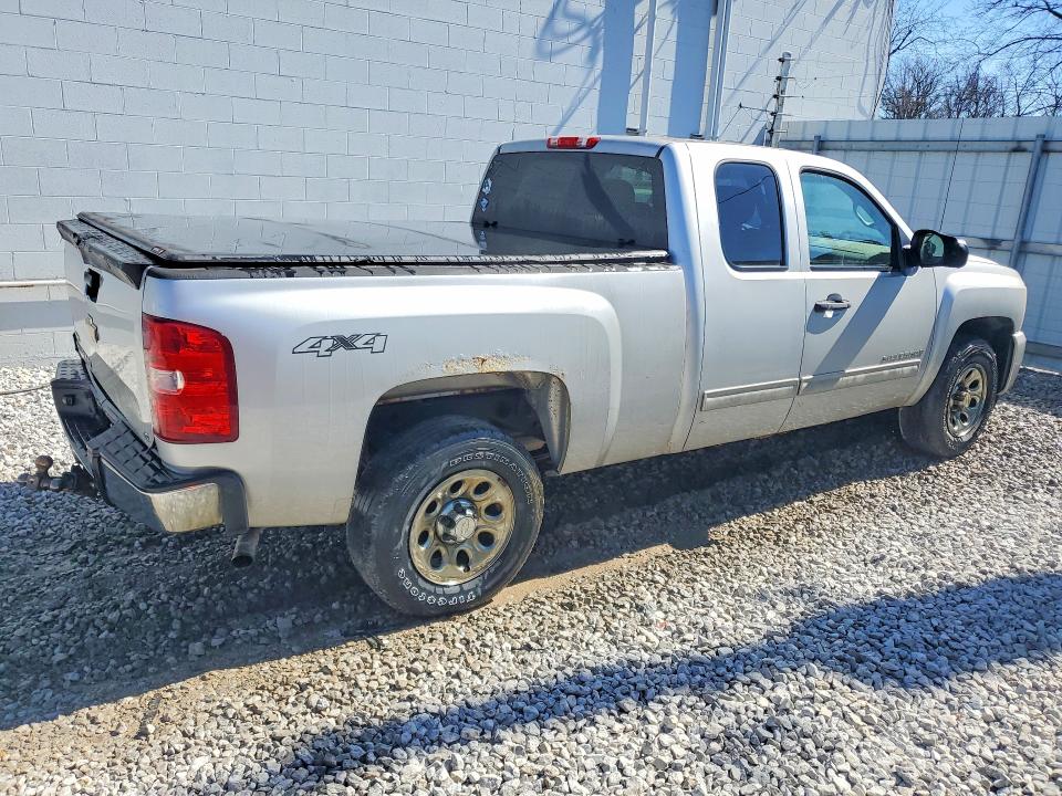 2011 Chevrolet Silverado მანქანა იყიდება აუქციონზე, vin: 1GCRKREA4BZ223647, აუქციონის ნომერი: 51777076