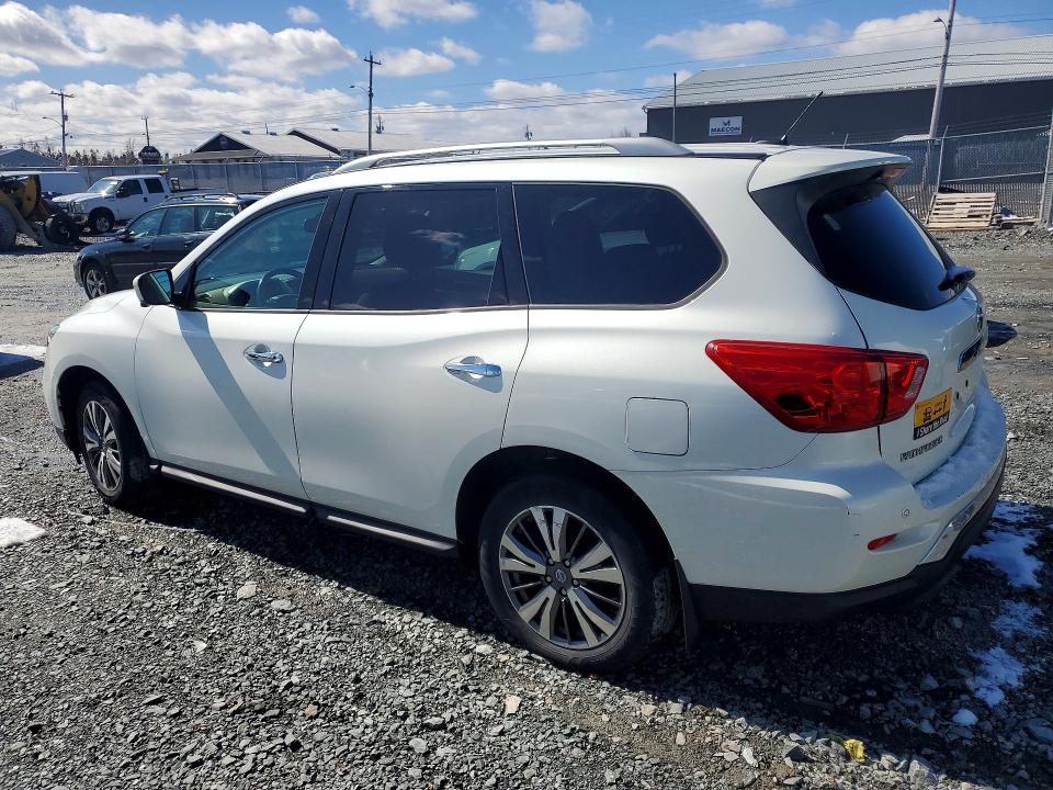 45991106 :رقم المزاد ، 5N1DR2MM8HC602277 vin ، 2017 Nissan Pathfinder مزاد بيع