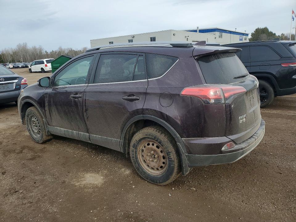 47299796 :رقم المزاد ، 2T3JFREV8JW760850 vin ، 2018 Toyota Rav4 مزاد بيع