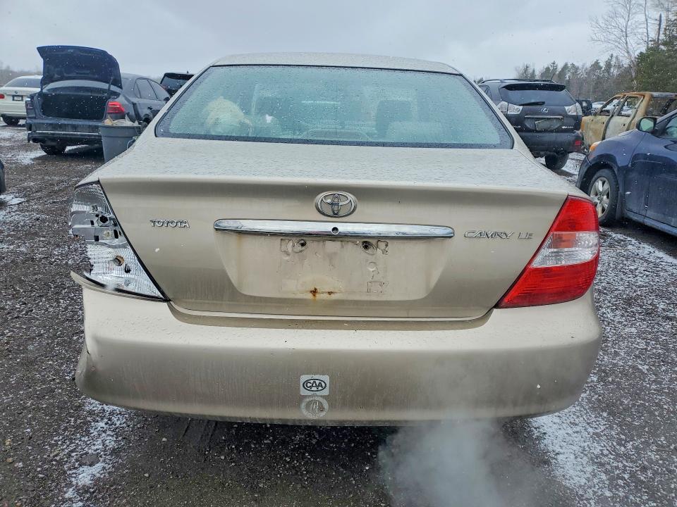 46667016 :رقم المزاد ، 4T1BE32K84U899288 vin ، 2004 Toyota Camry مزاد بيع
