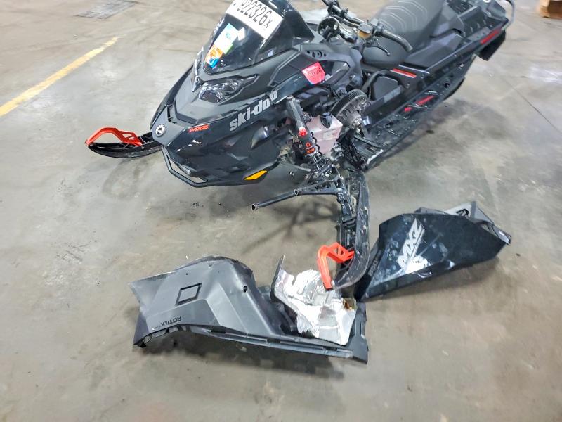 41922326 :رقم المزاد ، 2BPSUDPA1PV000017 vin ، 2023 Ski Doo Mxz مزاد بيع
