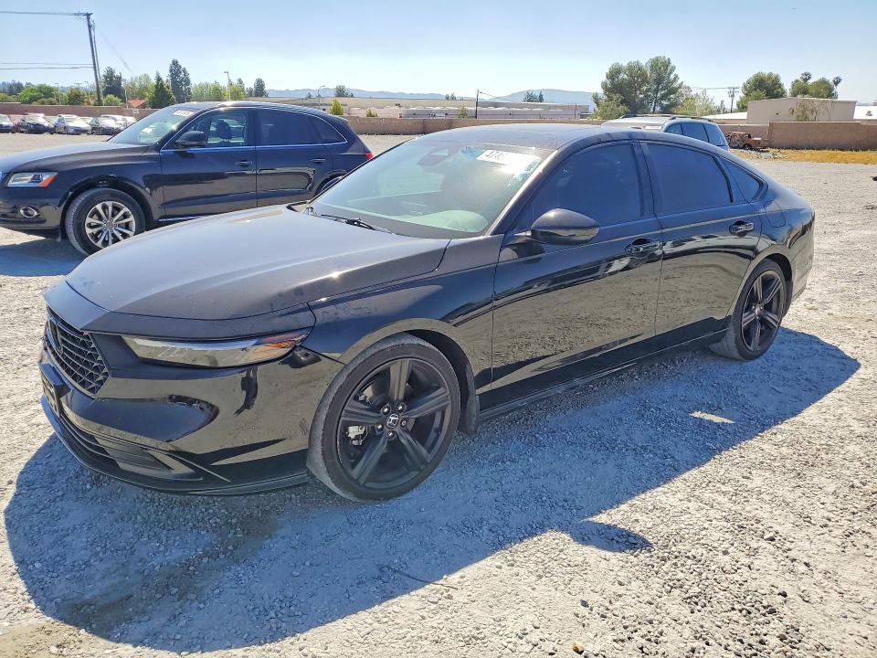 Auction sale of the 2025 Honda Accord, vin: 1HGCY2F72SA056316, lot number: 47424806