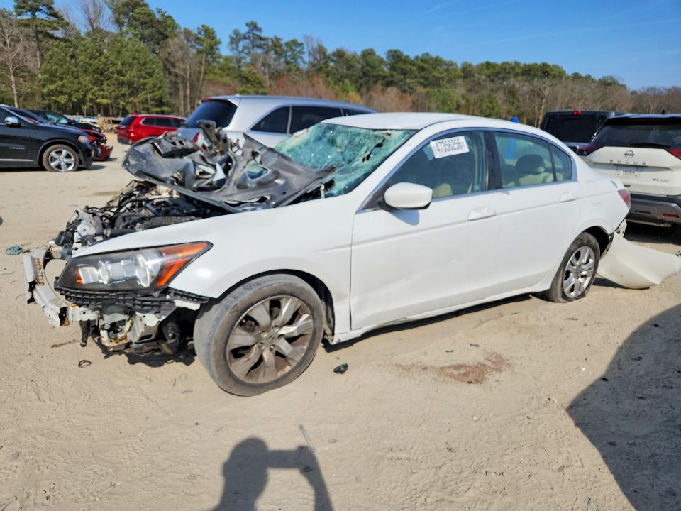 Auction sale of the 2010 Honda Accord, vin: 1HGCP2F44AA013054, lot number: 47356256