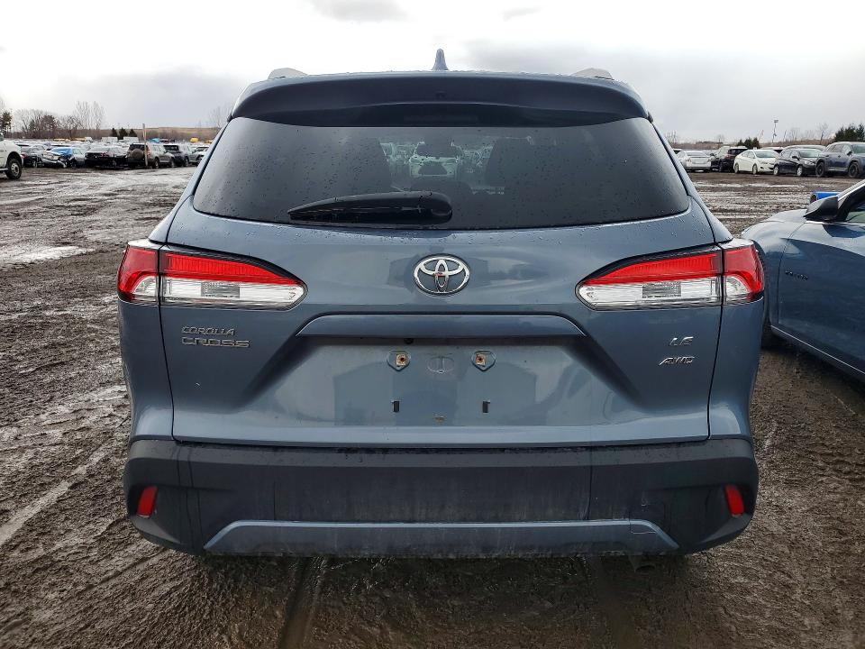 Продаж на аукціоні авто 2022 Toyota Corolla Cross, vin: 7MUBAABG3NV002759, номер лоту: 41750916