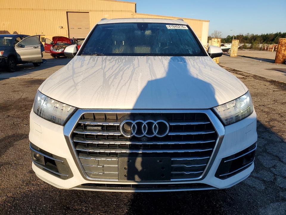 Продаж на аукціоні авто 2018 Audi Q7, vin: WA1LAAF73JD002494, номер лоту: 41945216