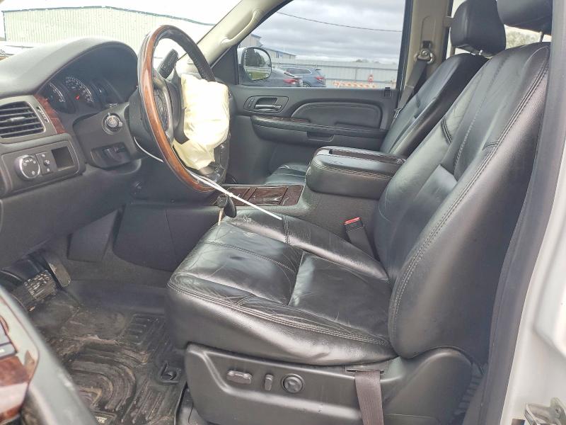 46283736 :رقم المزاد ، 1GKFK63888J102827 vin ، 2008 Gmc Yukon مزاد بيع