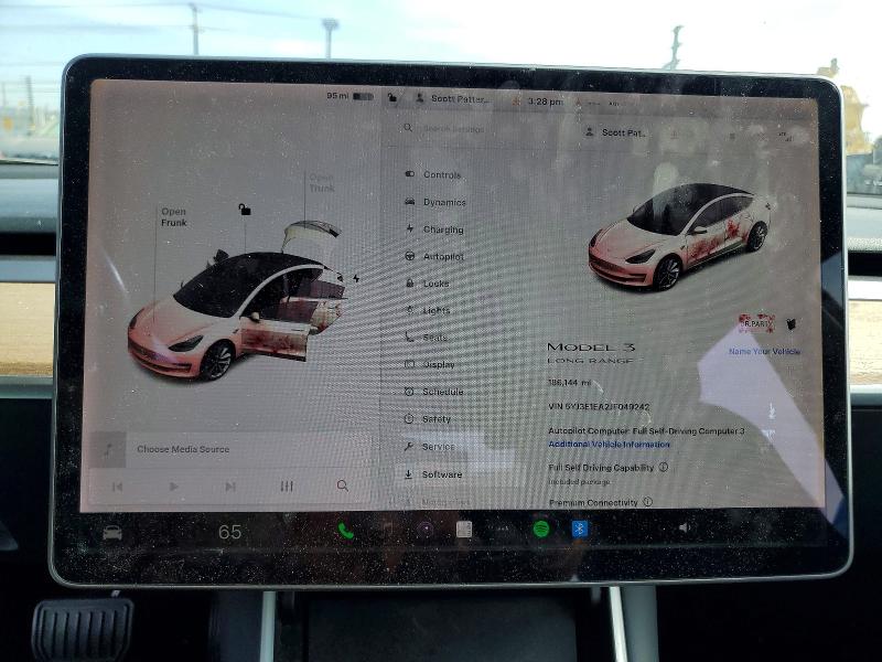 47839606 :رقم المزاد ، 5YJ3E1EA2JF049242 vin ، 2018 Tesla Model 3 مزاد بيع