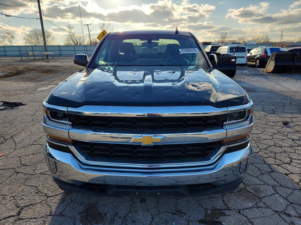 Продаж на аукціоні авто 2018 Chevrolet Silverado, vin: 1GCVKREH7JZ374699, номер лоту: 47829316