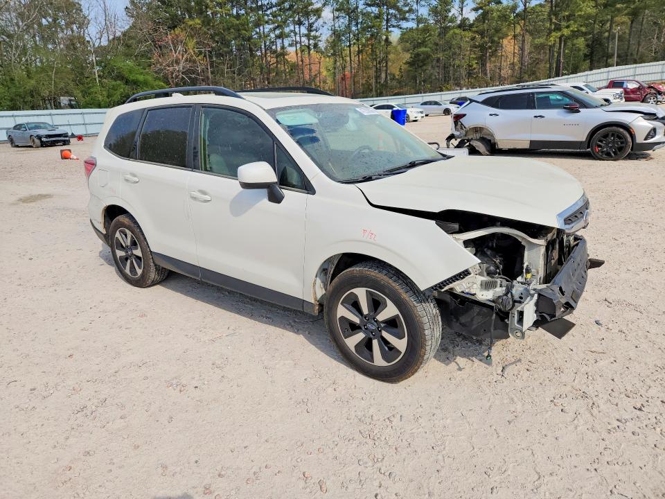 Auction sale of the 2017 Subaru Forester, vin: JF2SJAGC4HH806336, lot number: 47220836