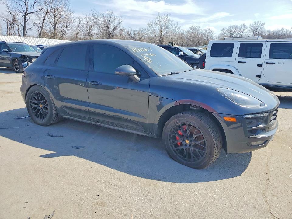 Продаж на аукціоні авто 2018 Porsche Macan, vin: WP1AG2A5XJLB60472, номер лоту: 45668616