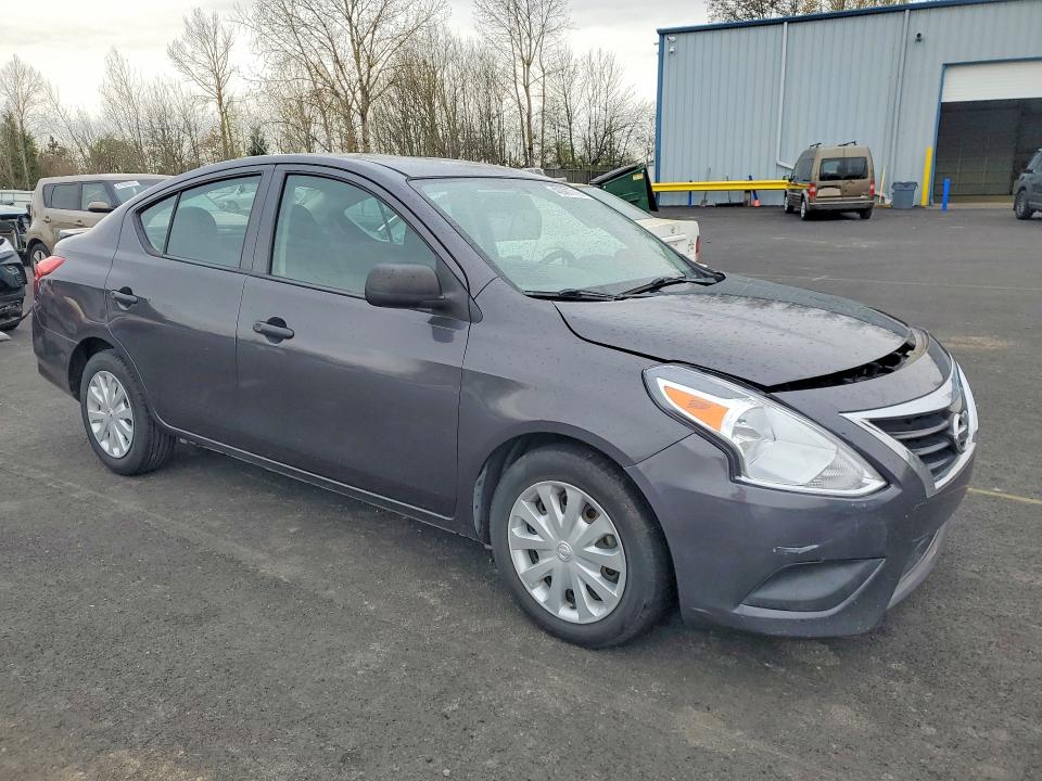 Продажа на аукционе авто 2015 Nissan Versa, vin: 3N1CN7AP0FL913262, номер лота: 42067716