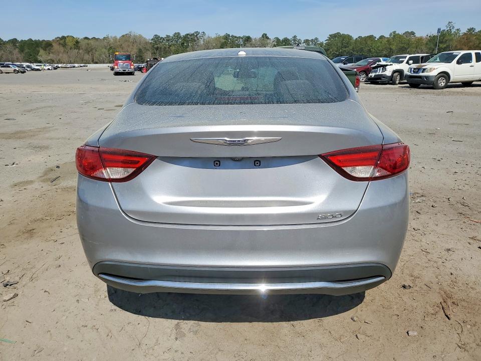 2015 Chrysler 200 მანქანა იყიდება აუქციონზე, vin: 1C3CCCAB0FN524898, აუქციონის ნომერი: 45864226
