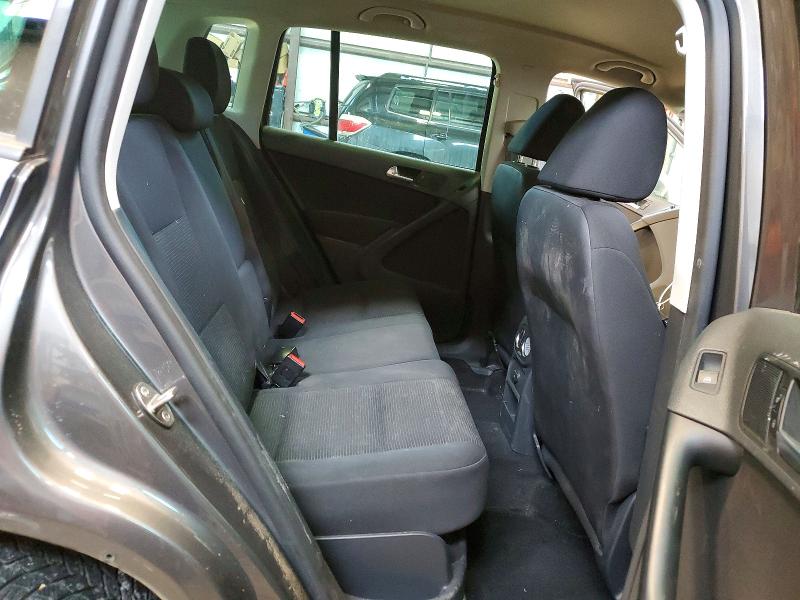 47365846 :رقم المزاد ، WVGJV7AX7GW584927 vin ، 2016 Volkswagen Tiguan مزاد بيع