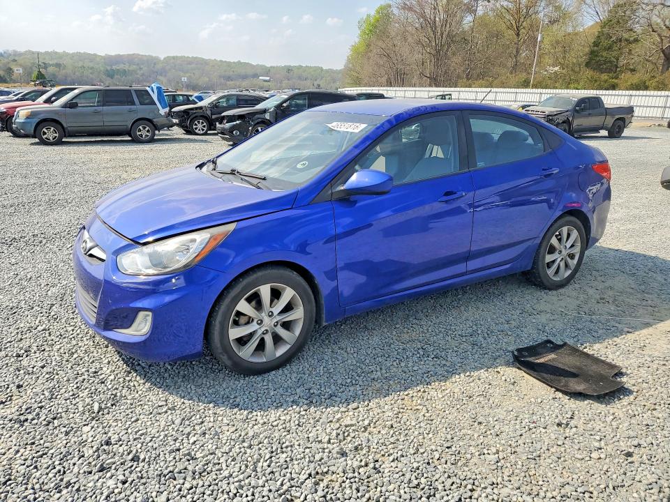 46551816 :رقم المزاد ، KMHCU4AEXDU461770 vin ، 2013 Hyundai Accent مزاد بيع