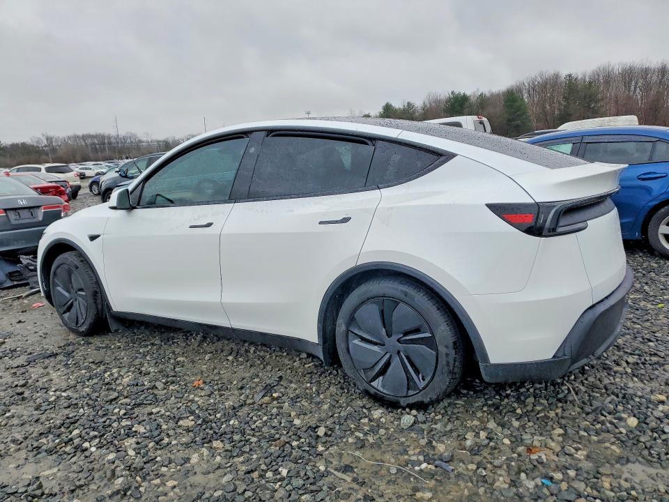 2026 Tesla Model Y მანქანა იყიდება აუქციონზე, vin: 7SAYGDEE3TA440424, აუქციონის ნომერი: 47878606